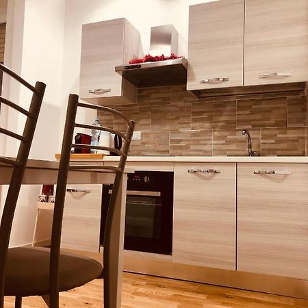 Vt Home - Appartamento Milano Zona Navigli Екстериор снимка