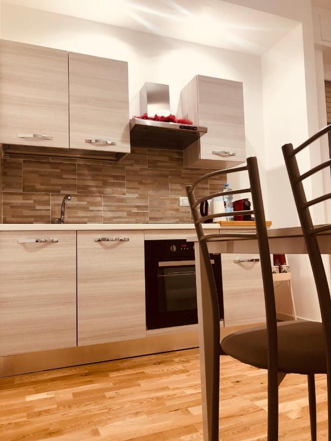 Vt Home - Appartamento Milano Zona Navigli Екстериор снимка