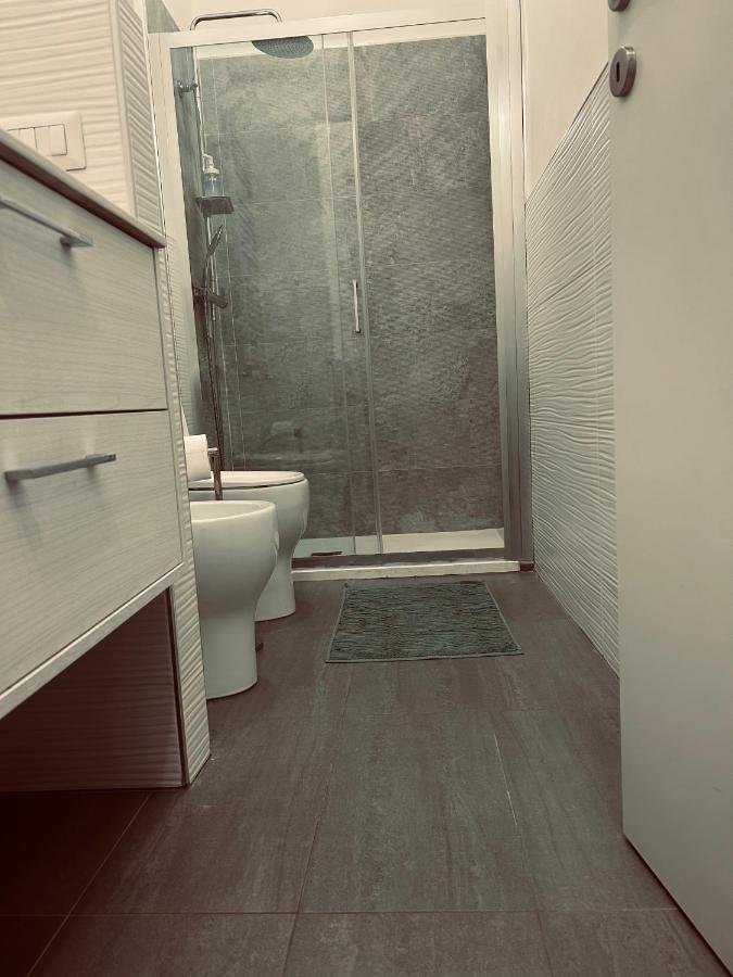 Vt Home - Appartamento Milano Zona Navigli Екстериор снимка